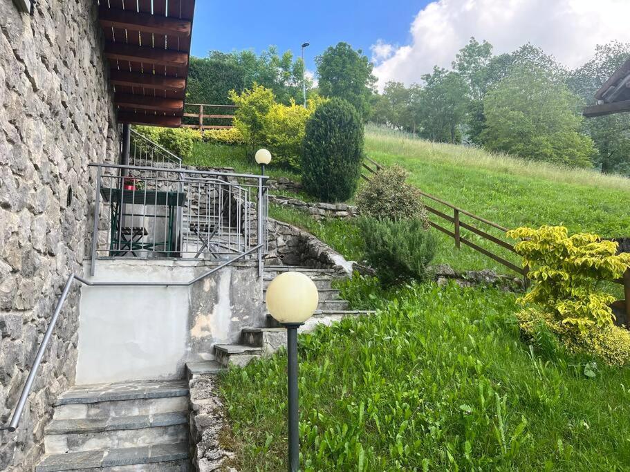 Mangia, Leggi, Dormi Apartman Costa di Serina Kültér fotó