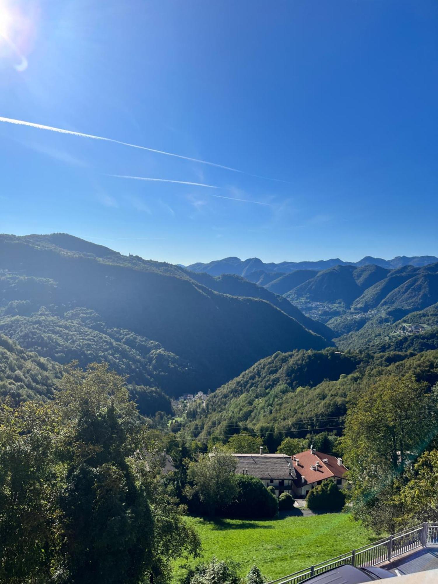 Mangia, Leggi, Dormi Apartman Costa di Serina Kültér fotó